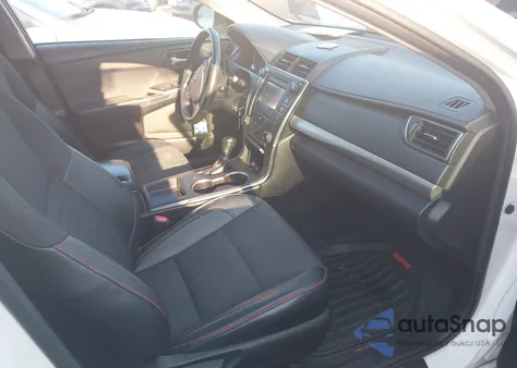 2017 Toyota Camry Se z USA, uszkodzony, nr VIN 4T1BF1FKXHU733629